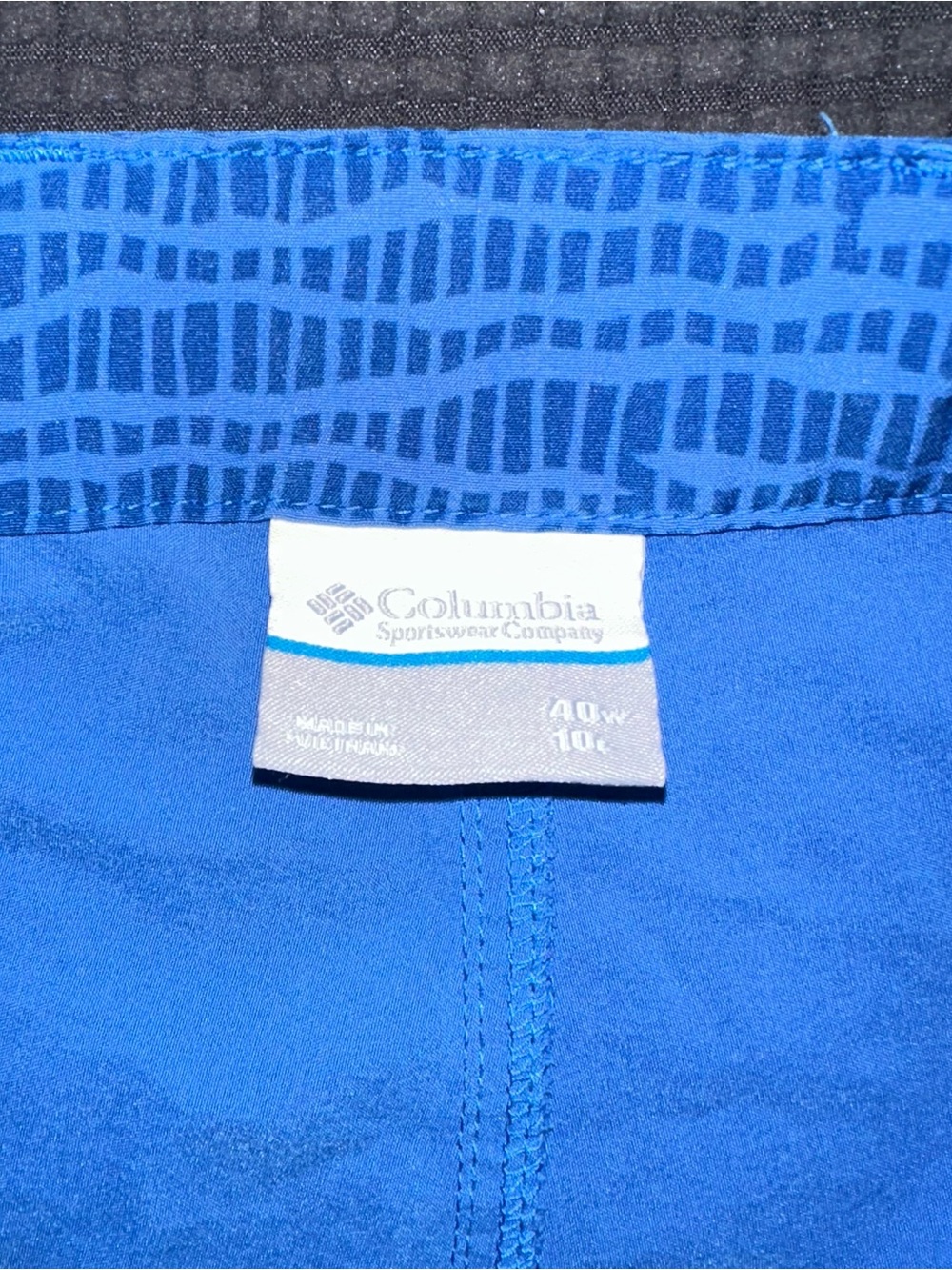 Columbia PFG Blue Pattern Fishing Shorts Omni Shield Mens 40x10 - Picture 3 of 7